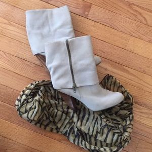 💥Quick Sale💥Gap beige cuff zipper boots